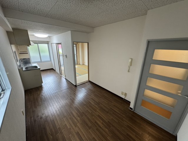 その他　この写真は同マンションの他のお部屋のものです