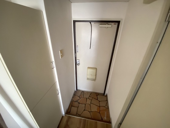 玄関　※別部屋の写真です