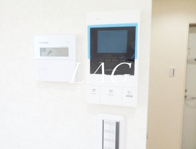 セキュリティ　モニター付きインターホンです。