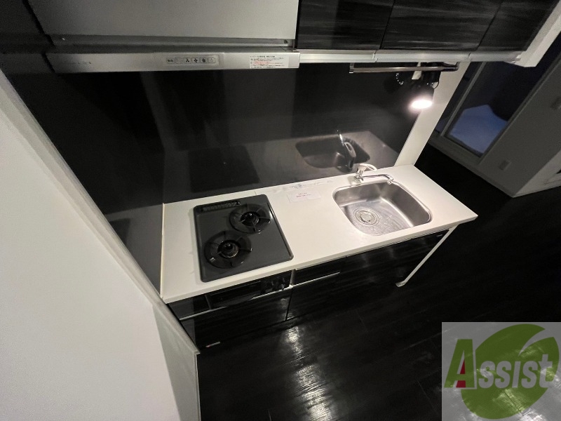 キッチン　キッチンは調理スペースもあり料理がはかどりそうです。