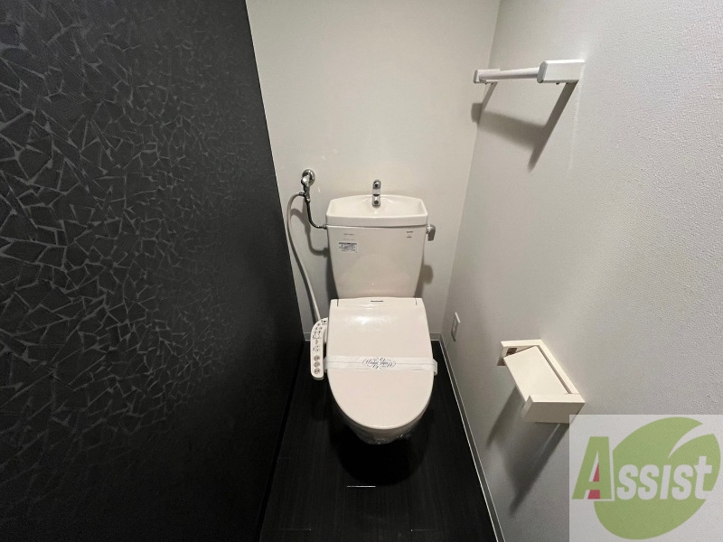 トイレ　トイレです。ウォシュレット付を探している方、おすすめです。