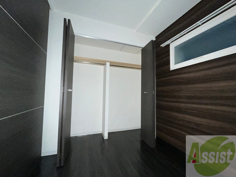 収納　寝室の収納になります。広々としてたくさん収納できます。