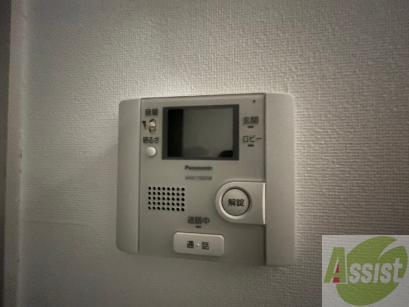 その他設備　ＴＶモニター付インターホンです。来客者の顔が見えるので安心！