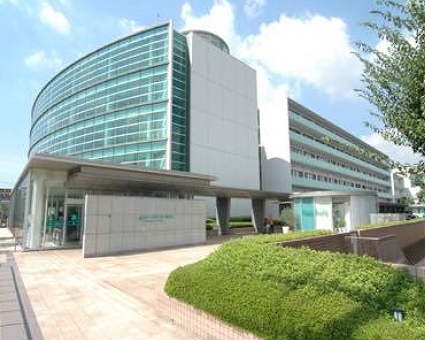 病院　杏林大学医学部付属病院（病院）まで1079m