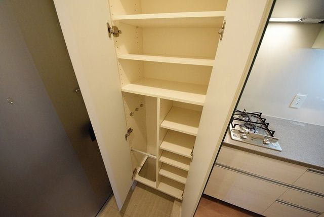玄関　シューズボックス