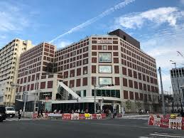 ショッピングセンター　六本松421（ショッピングセンター）まで414m