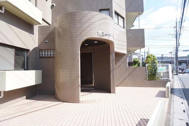 エントランス　エントランス