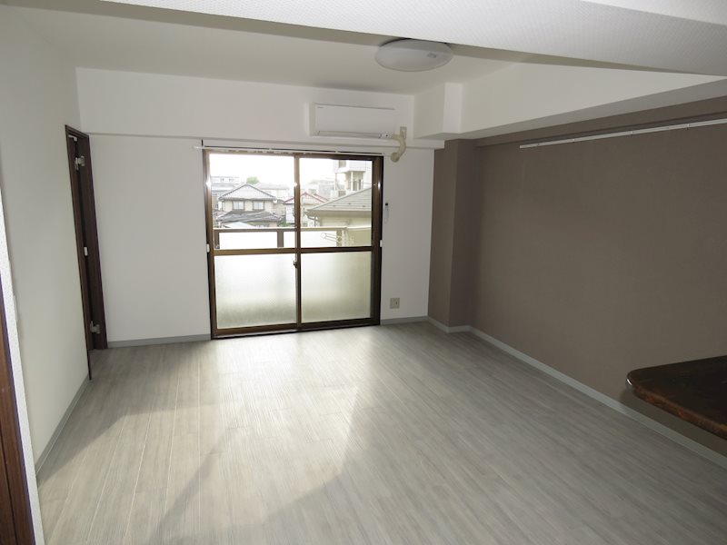 居室・リビング　10.5帖のリビング