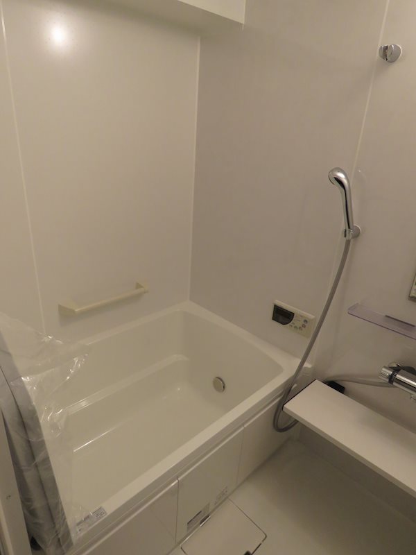 バス・シャワールーム　追焚機能付きの経済的なお風呂