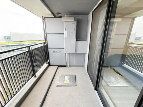 バルコニー　※別部屋の参考写真です。