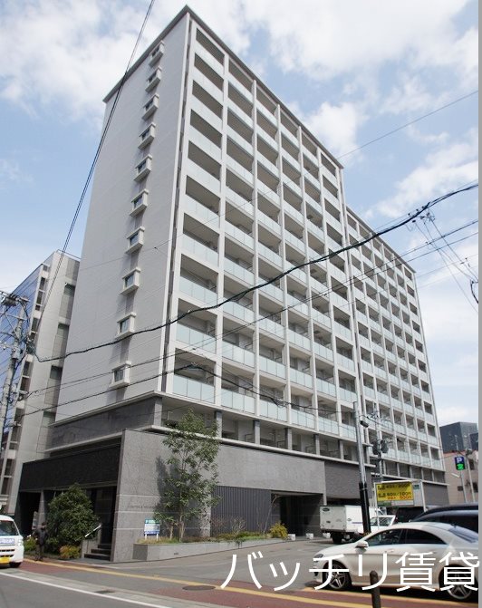 建物外観　オートロック付きマンション