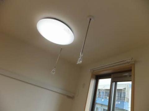 その他設備　室内物干