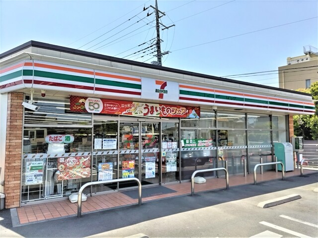 コンビニ　セブンイレブンさいたま上小町店（コンビニ）まで240m