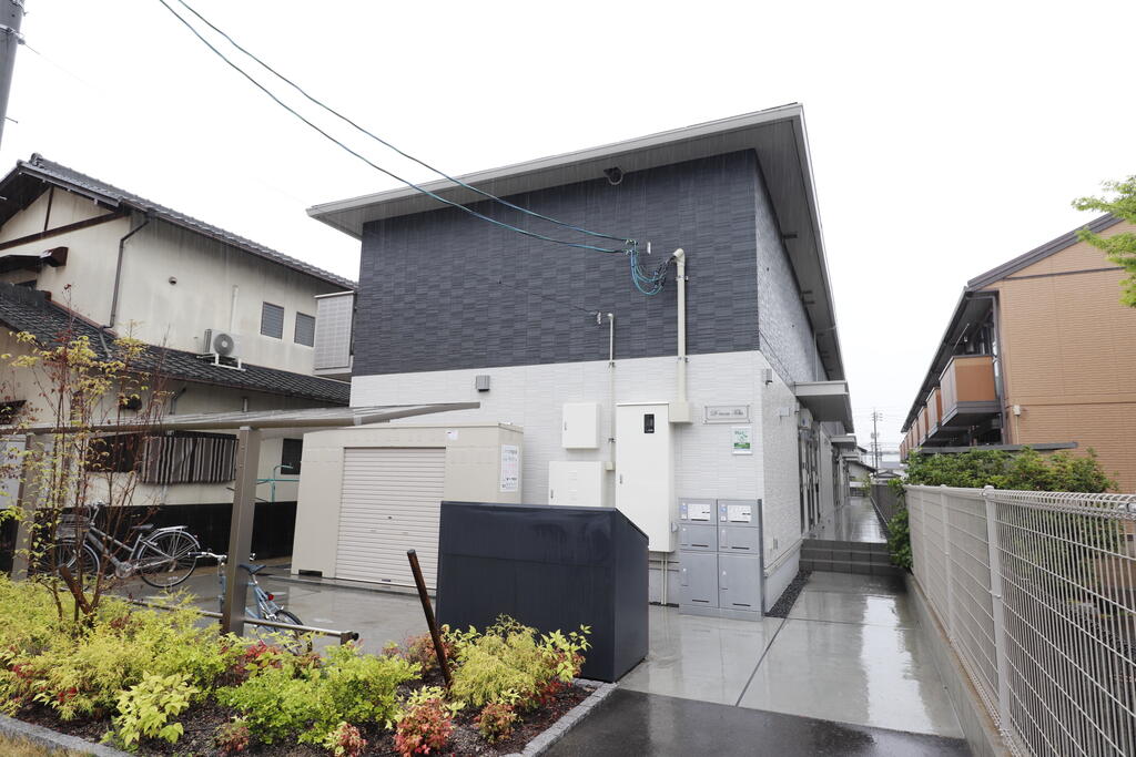 建物外観　インターネット無料♪中庄エリアの１LDK物件です♪