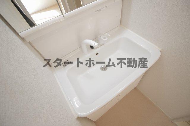 洗面設備　洗面所です
