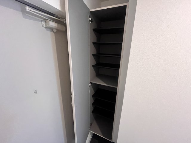 収納　※同施工の類似写真となりますので、ご参考までにお願いいたしま