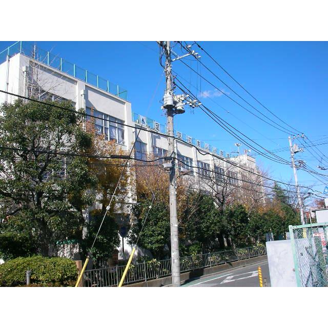 小学校　足立区立舎人小学校（小学校）まで513m