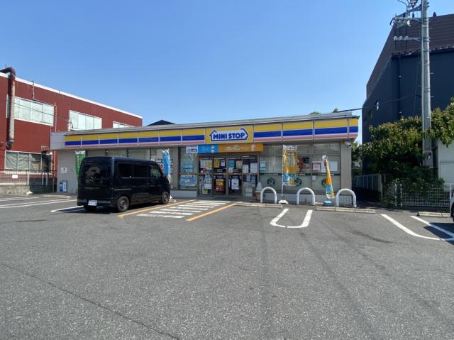 コンビニ　ミニストップ草加青柳２丁目店（コンビニ）まで806m