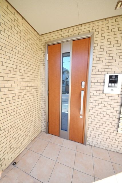 エントランス　オートロック付き