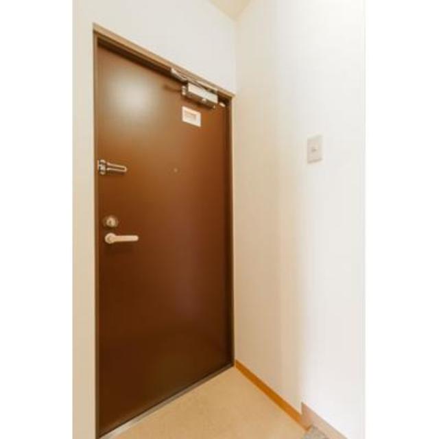 玄関　※写真は同タイプ住戸です。