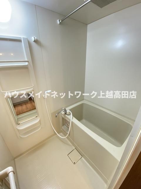 バス・シャワールーム　浴室