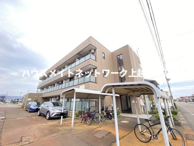 建物外観　外観写真