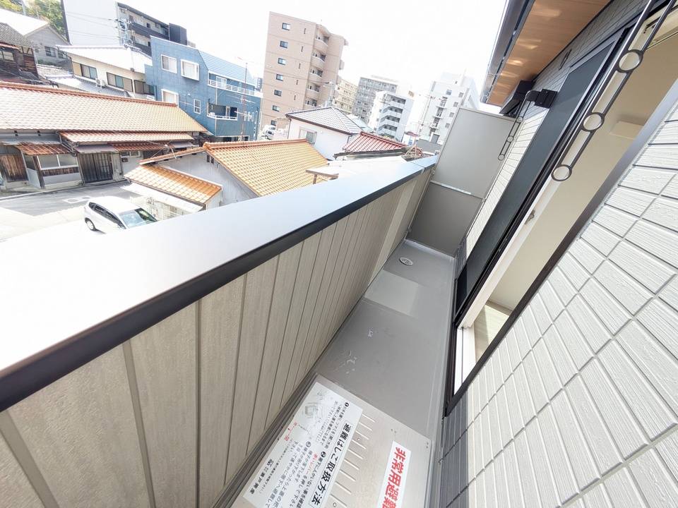 バルコニー　バルコニー