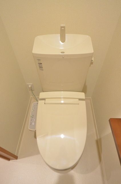 トイレ　★お部屋探しは株式会社タウンハウジング東京まで★