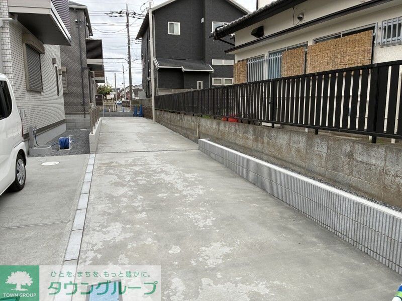 駐車場　駐車場