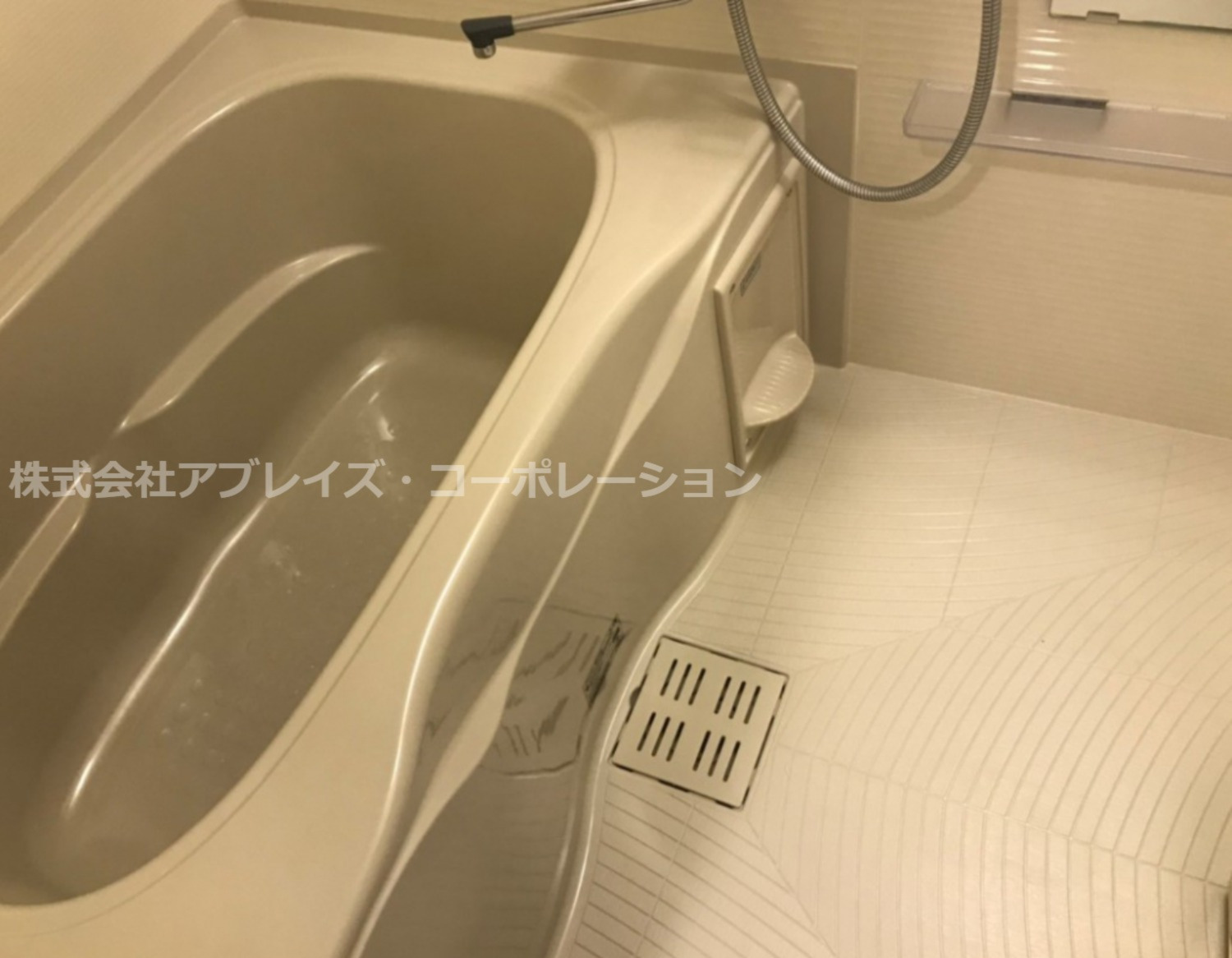 バス・シャワールーム　☆ゆっくりくつろげるお風呂☆