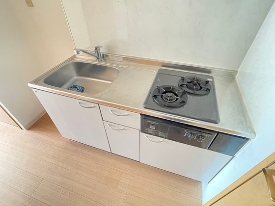 キッチン　※別部屋の写真です