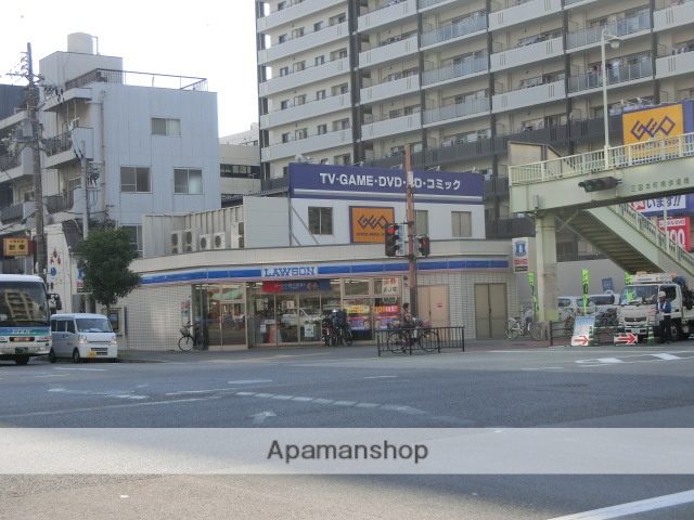コンビニ　ローソン淀川三国本町一丁目店（コンビニ）まで316m