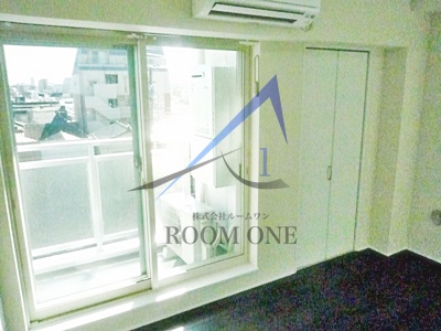 居室・リビング　洋室のお部屋です。