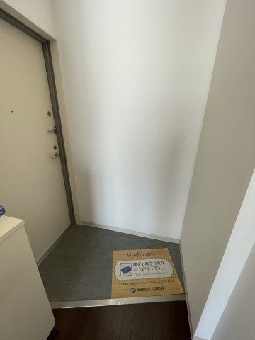 玄関　(参考)同マンション同間取り他部屋の写真