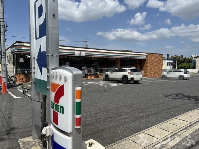 コンビニ　セブンイレブン 名古屋茶屋が坂店（コンビニ）まで180m
