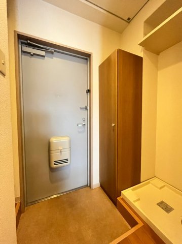 玄関　別号室の写真です。ご参考までに