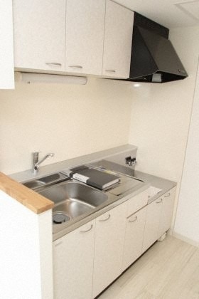 キッチン　※同物件・別部屋の写真です
