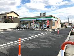 コンビニ　ファミリーマート所沢久米東店（コンビニ）まで326m