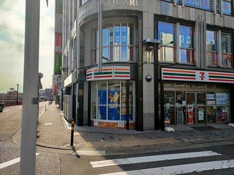 コンビニ　セブンイレブン 名古屋金山駅南口店（コンビニ）まで282m