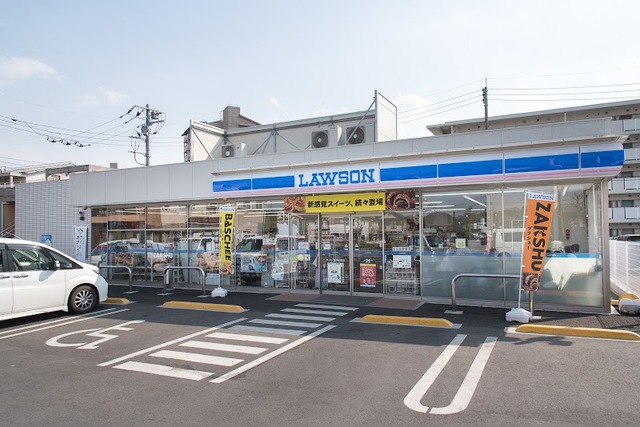 コンビニ　ローソン立川砂川町店（コンビニ）まで562m
