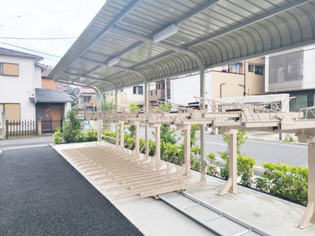 その他共有部分　駐輪場完備です☆