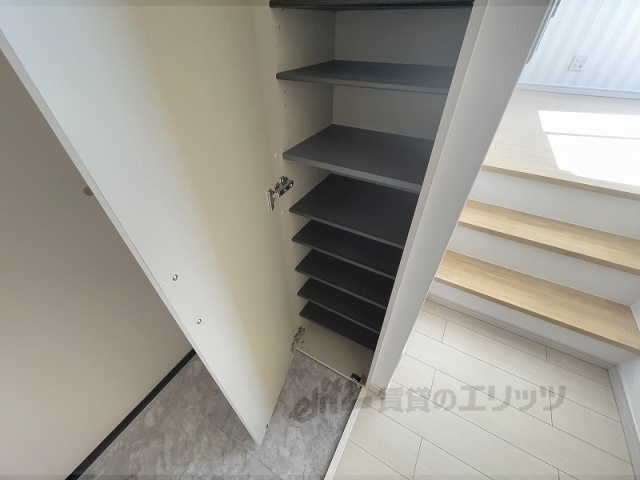 収納　下駄箱