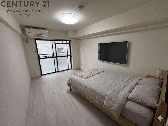居室・リビング　画像中の家具はAIによって配置加工されているため付属しません