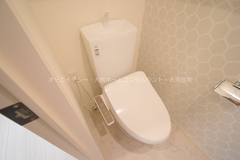 トイレ　同施工会社の別物件です