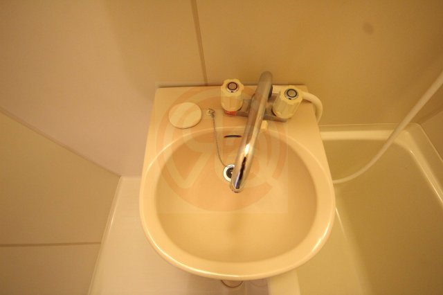 洗面設備　落ち着いたトイレです
