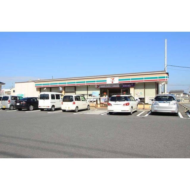 コンビニ　セブンイレブン土浦下高津店（コンビニ）まで311m