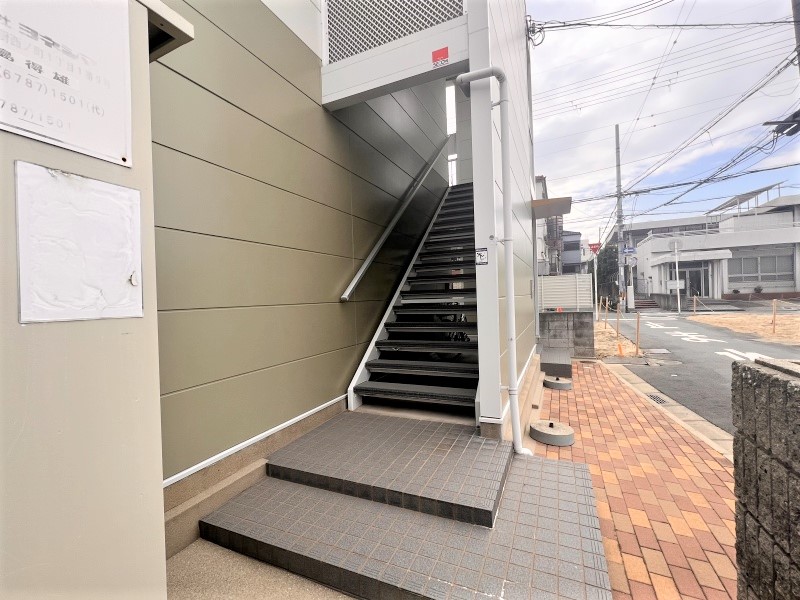 その他　物件入り口です。