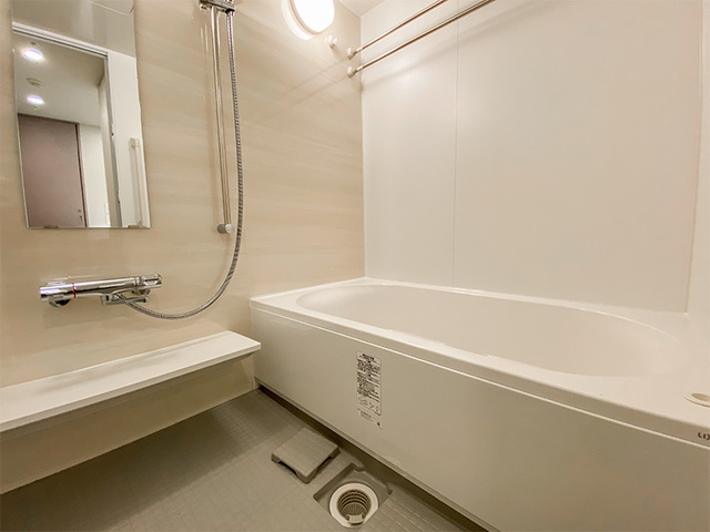 バス・シャワールーム　※写真は同タイプ住戸です。