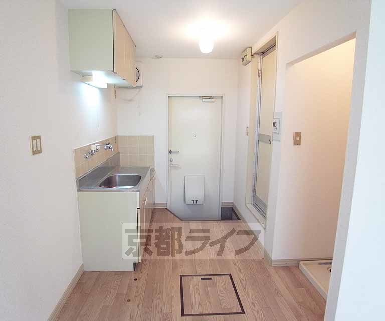 その他部屋・スペース　キッチン周りもゆったり。