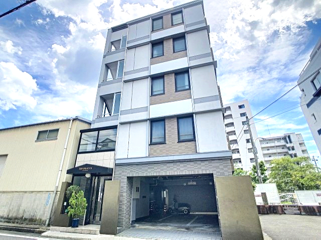 建物外観　2022年8月撮影